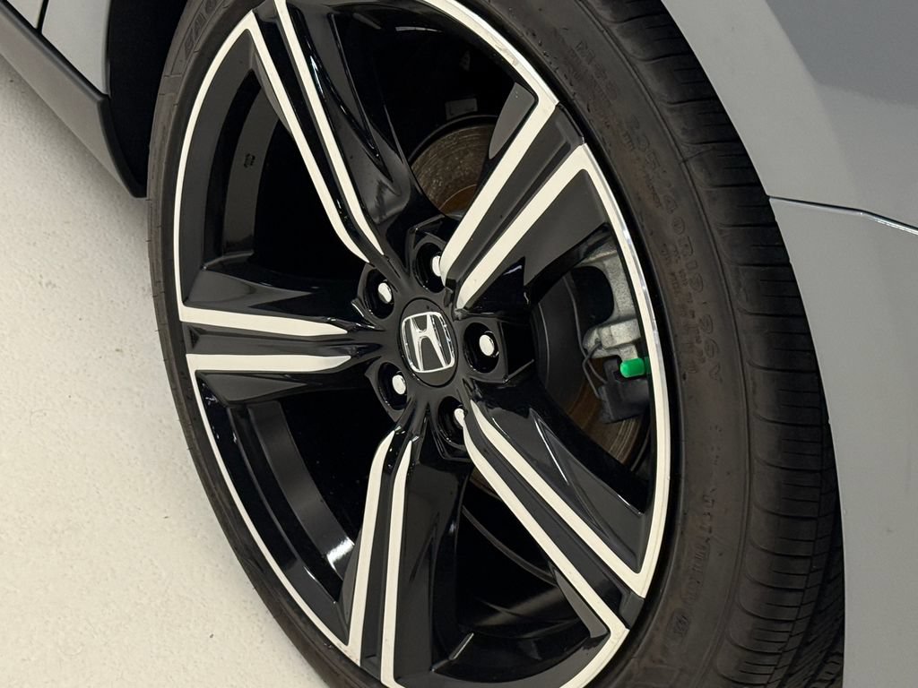 Used 2025 Honda Accord Sport image 11