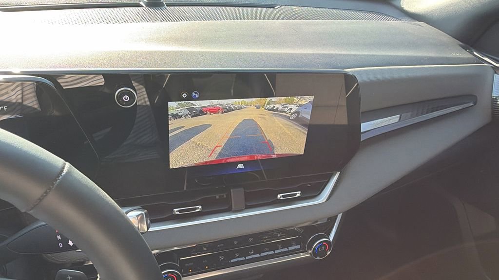 New 2026 Chevrolet Equinox LT w/ Convenience Package II image 23