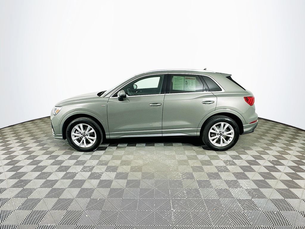 Used 2023 Audi Q3 2.0T Premium Plus AWD/4WD image 5