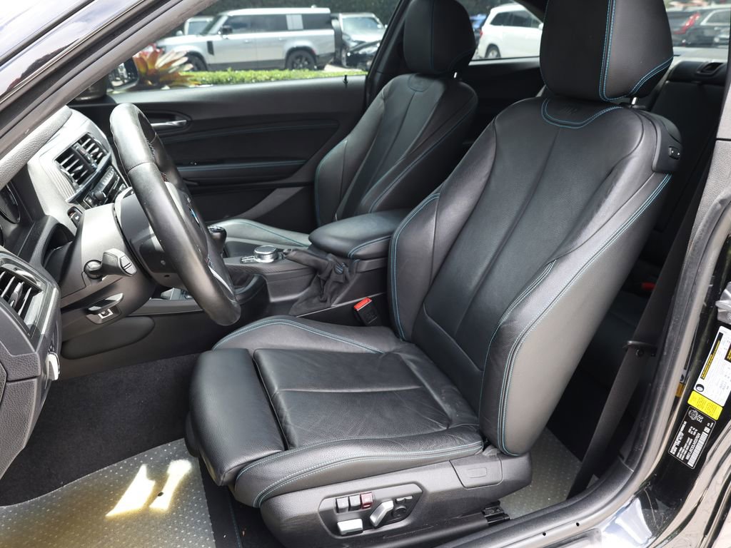 Used 2018 BMW M2 RWD image 16