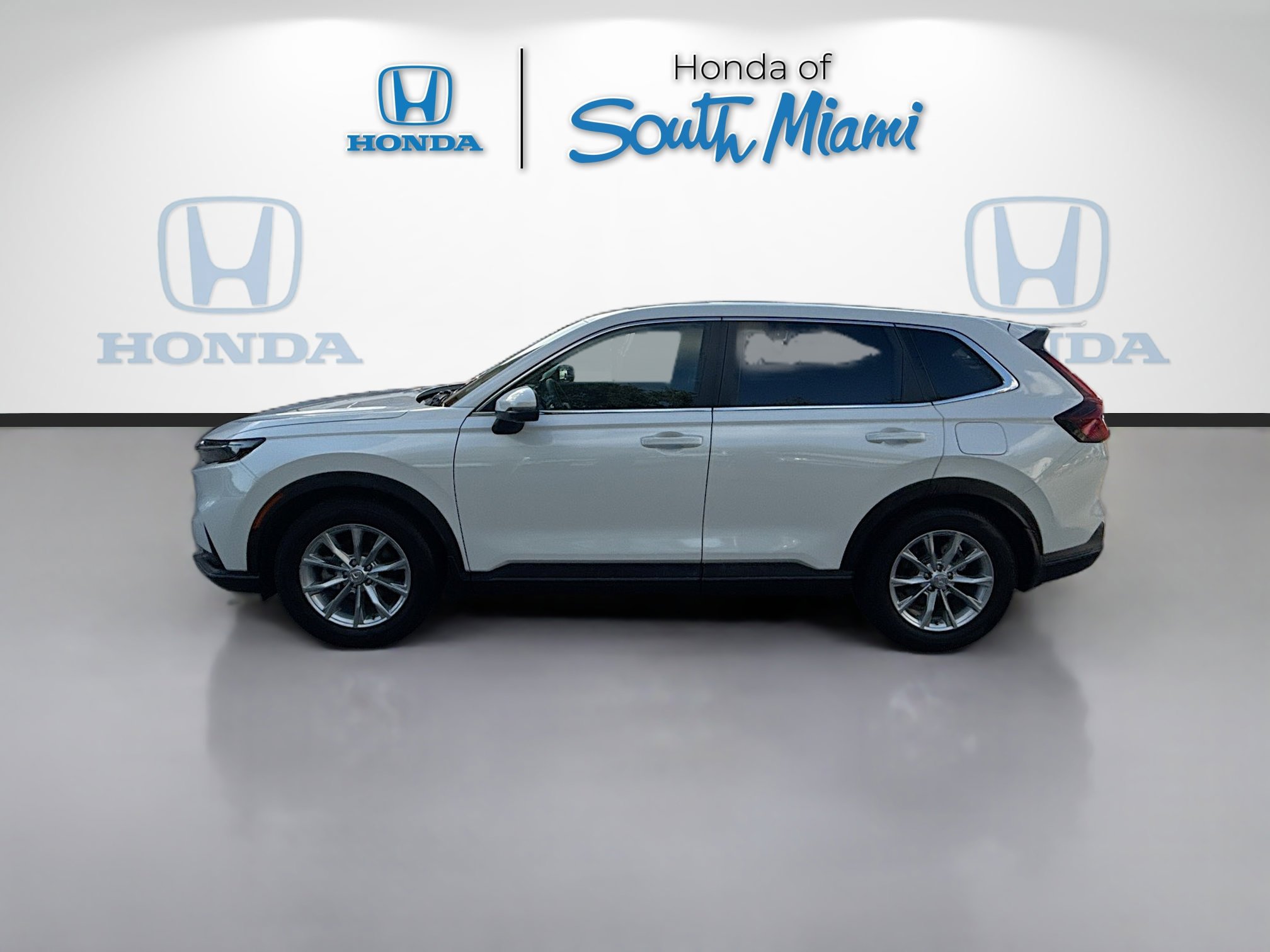 Certified 2025 Honda CR-V EX image 4