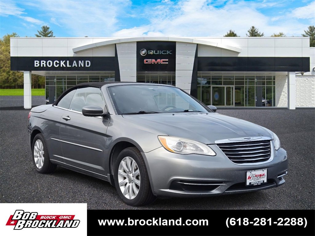 Used 2012 Chrysler 200 Touring image 1