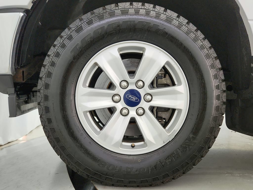 Used 2019 Ford F150 XLT w/ Equipment Group 301A Mid AWD/4WD image 27