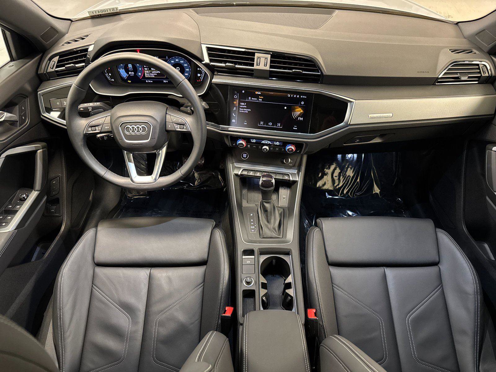 Certified 2025 Audi Q3 2.0T Premium w/ Convenience Package image 13