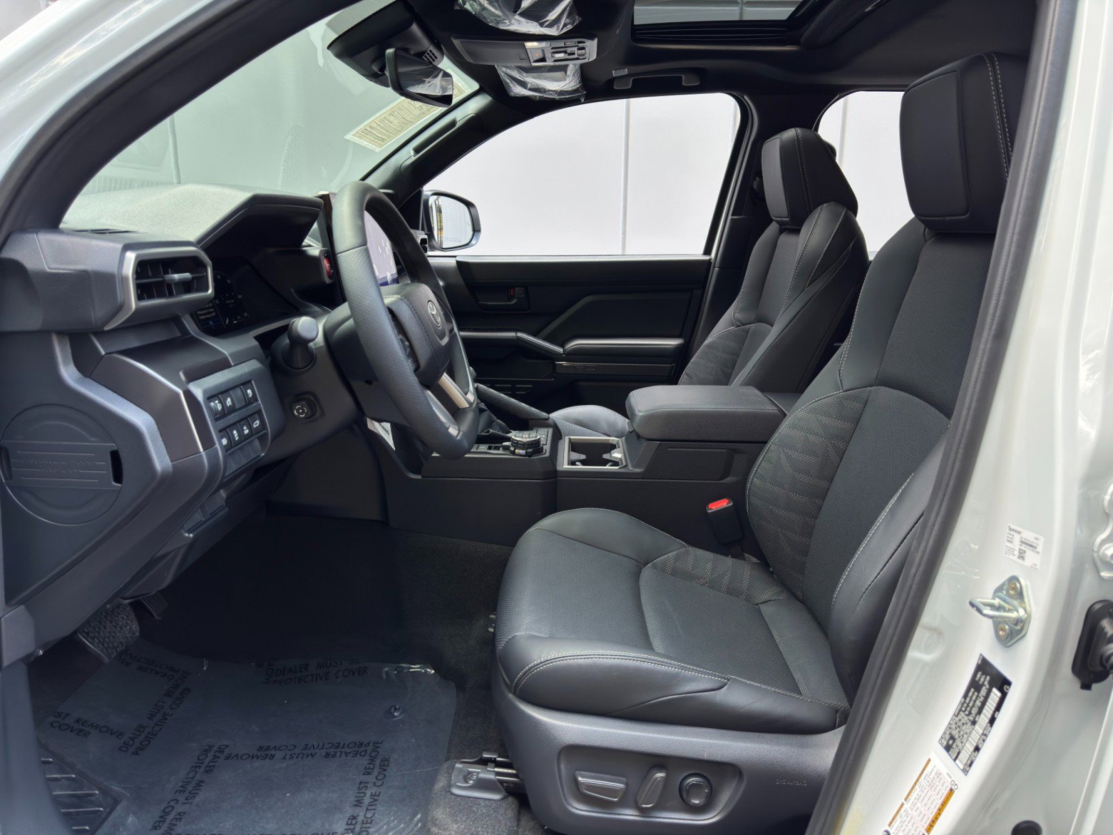 Used 2025 Toyota 4Runner TRD Off-Road image 17