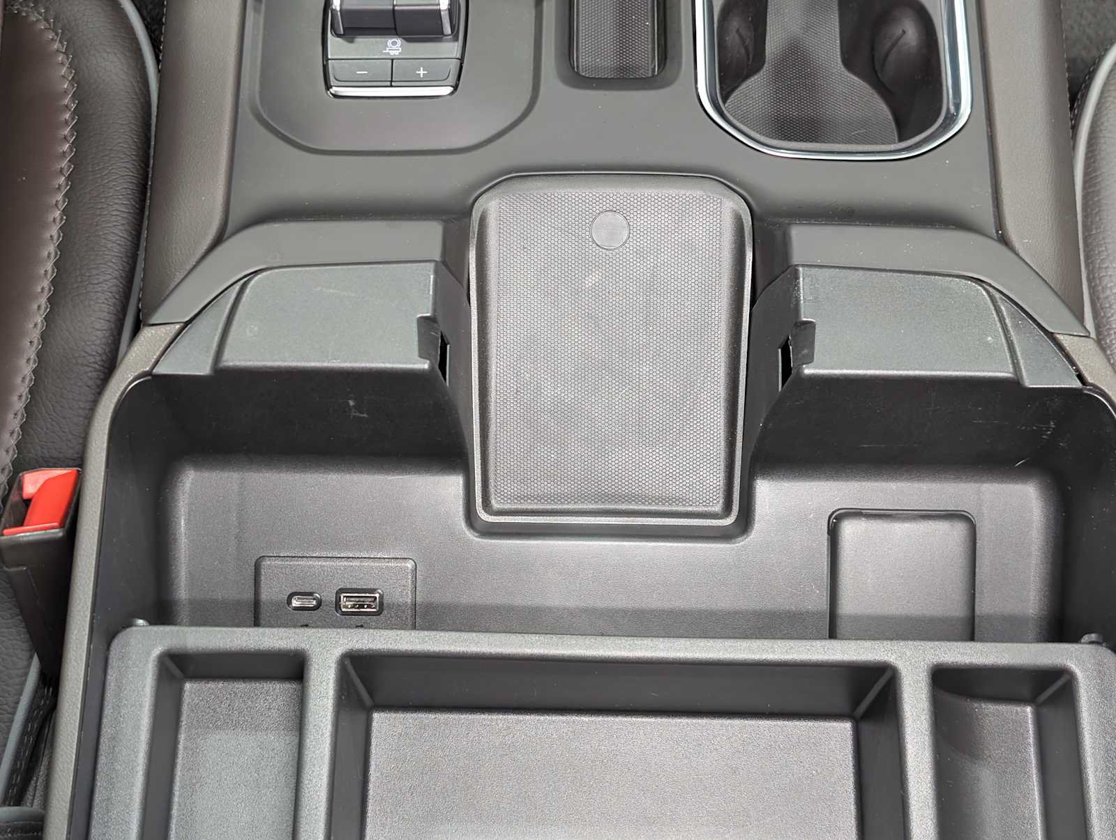 Certified 2023 GMC Sierra 1500 Denali AWD/4WD image 24