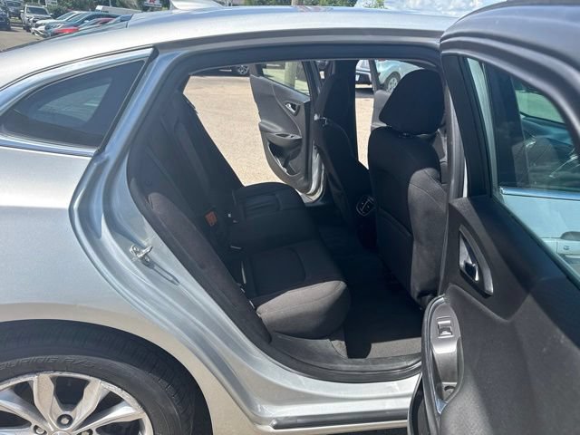 Used 2019 Chevrolet Malibu LT FWD image 11
