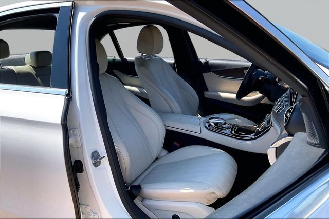 Used 2017 Mercedes-Benz E 300 image 20