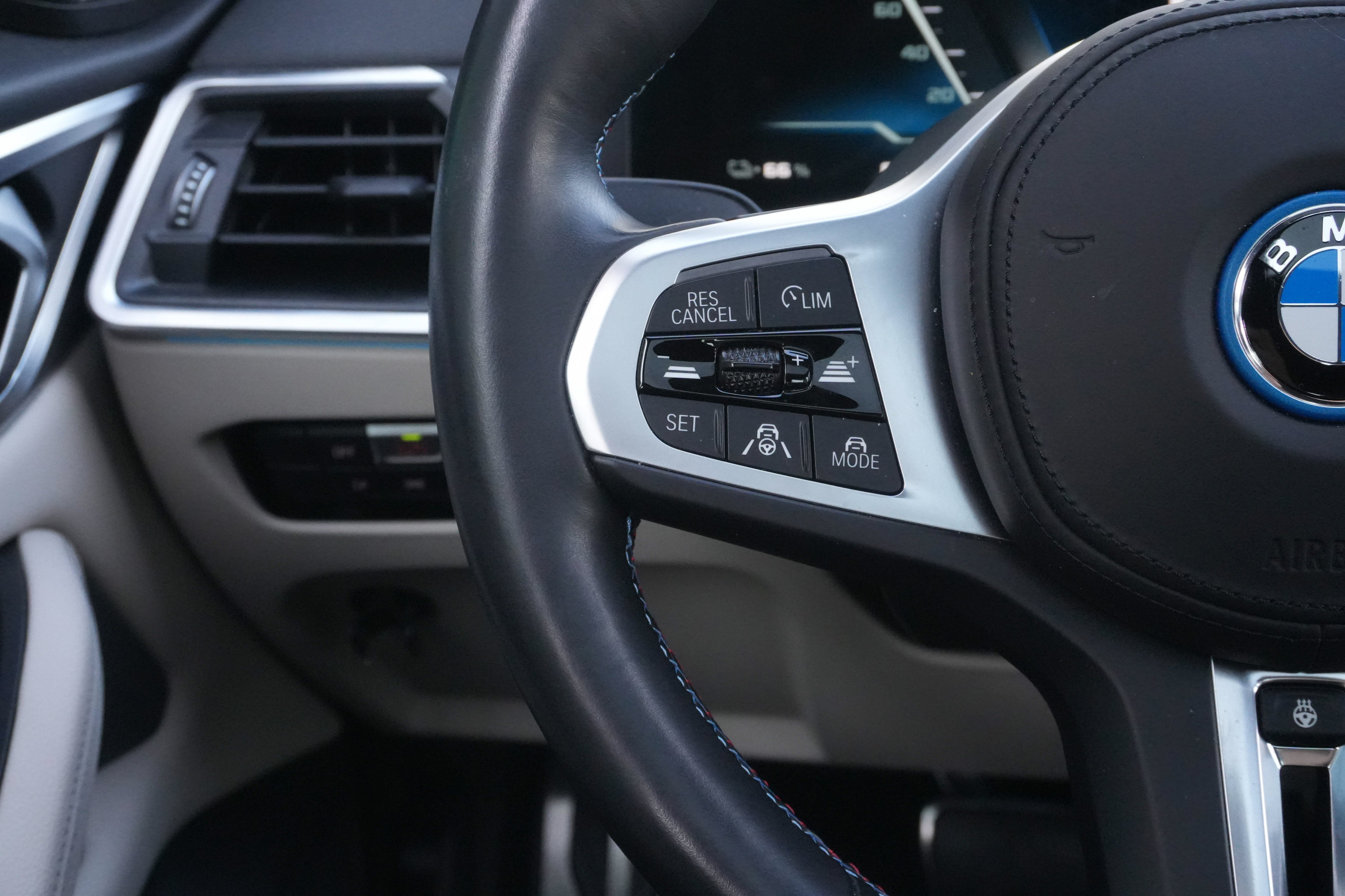 Used 2024 BMW i4 M50 AWD/4WD image 19