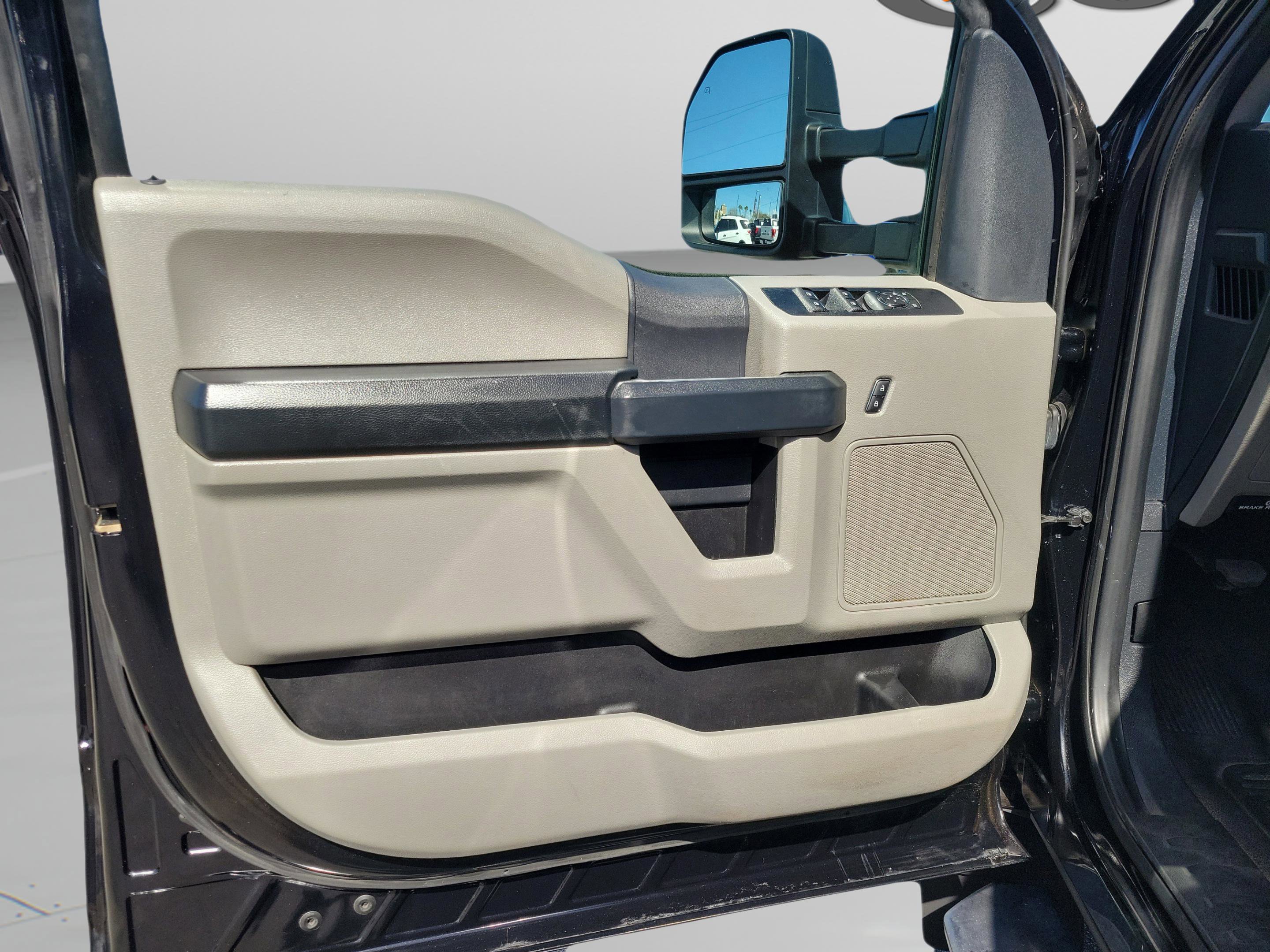 Certified 2022 Ford F350 XL w/ Power Equipment Group image 6