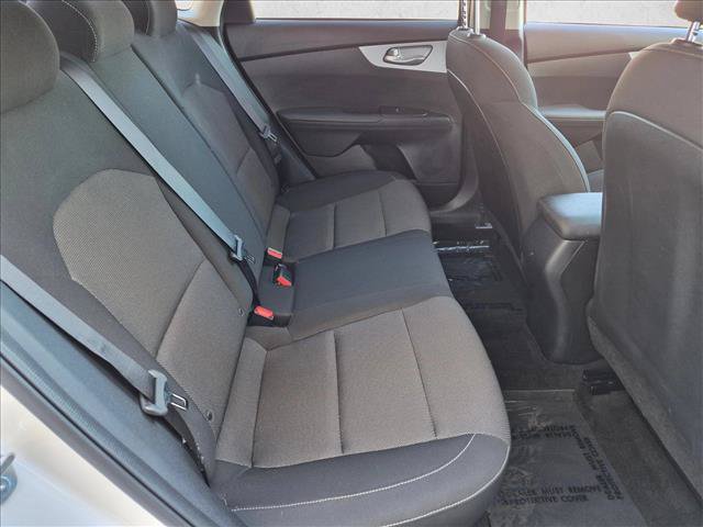 Used 2024 Kia Forte LXS w/ LXS Technology Package FWD image 24