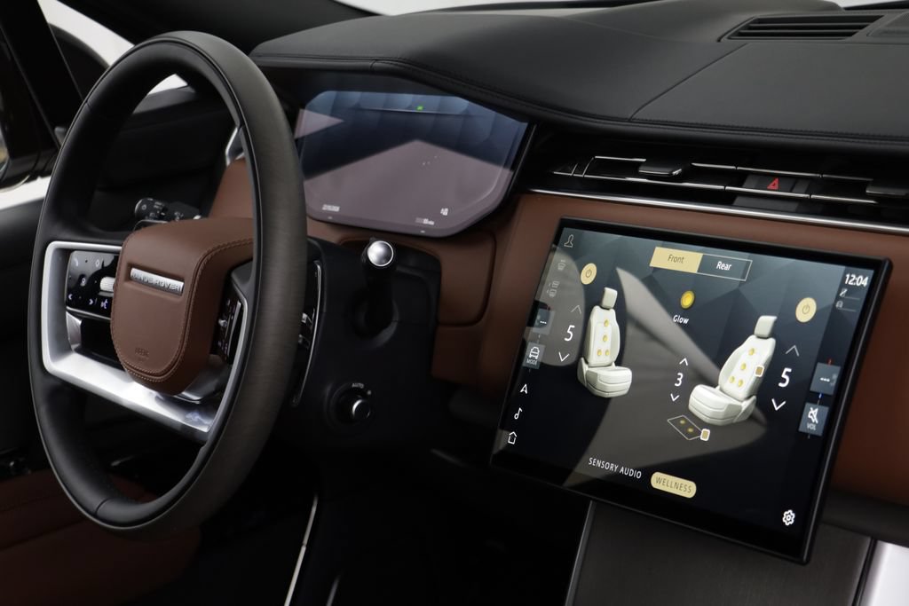 New 2026 Land Rover Range Rover SV AWD/4WD image 27