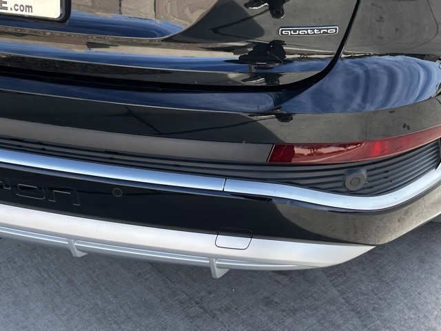 Used 2023 Audi Q4 e-tron Premium Plus image 11