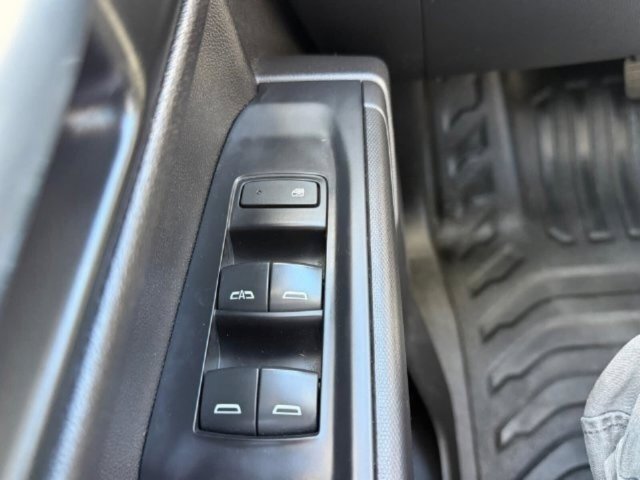 Used 2021 GMC Sierra 1500 4x4 Crew Cab w/ Trailering Package image 21