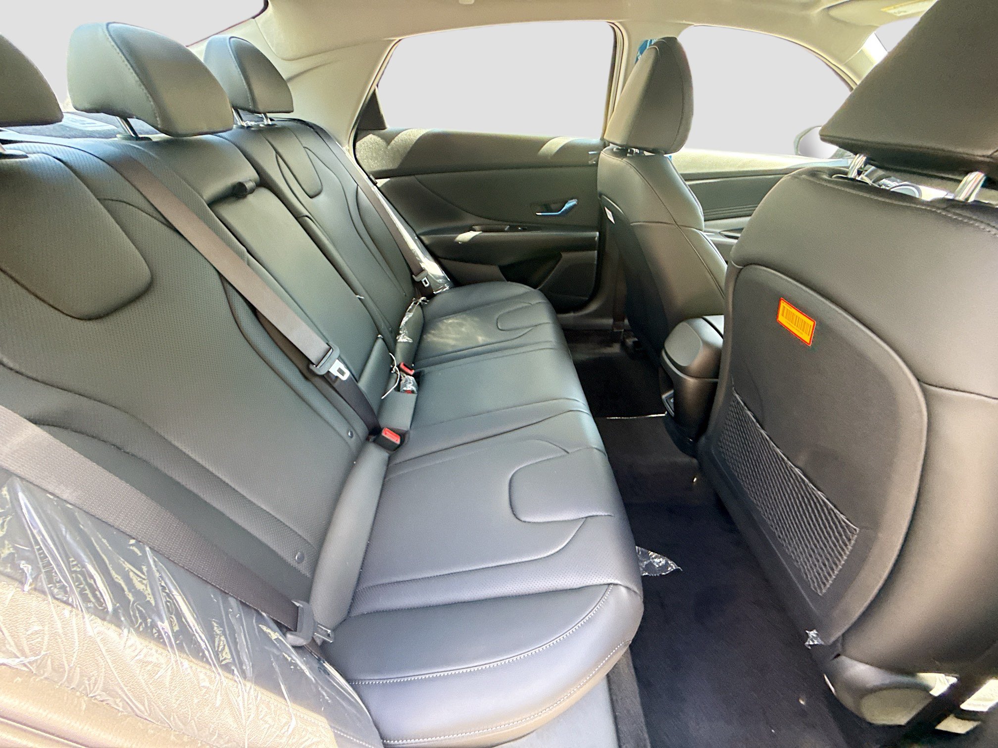New 2026 Hyundai Elantra Limited FWD image 19