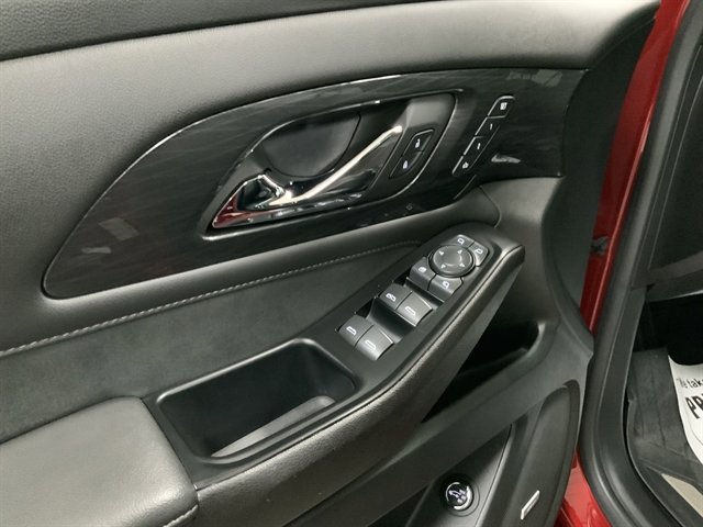 Used 2023 Chevrolet Traverse High Country image 19