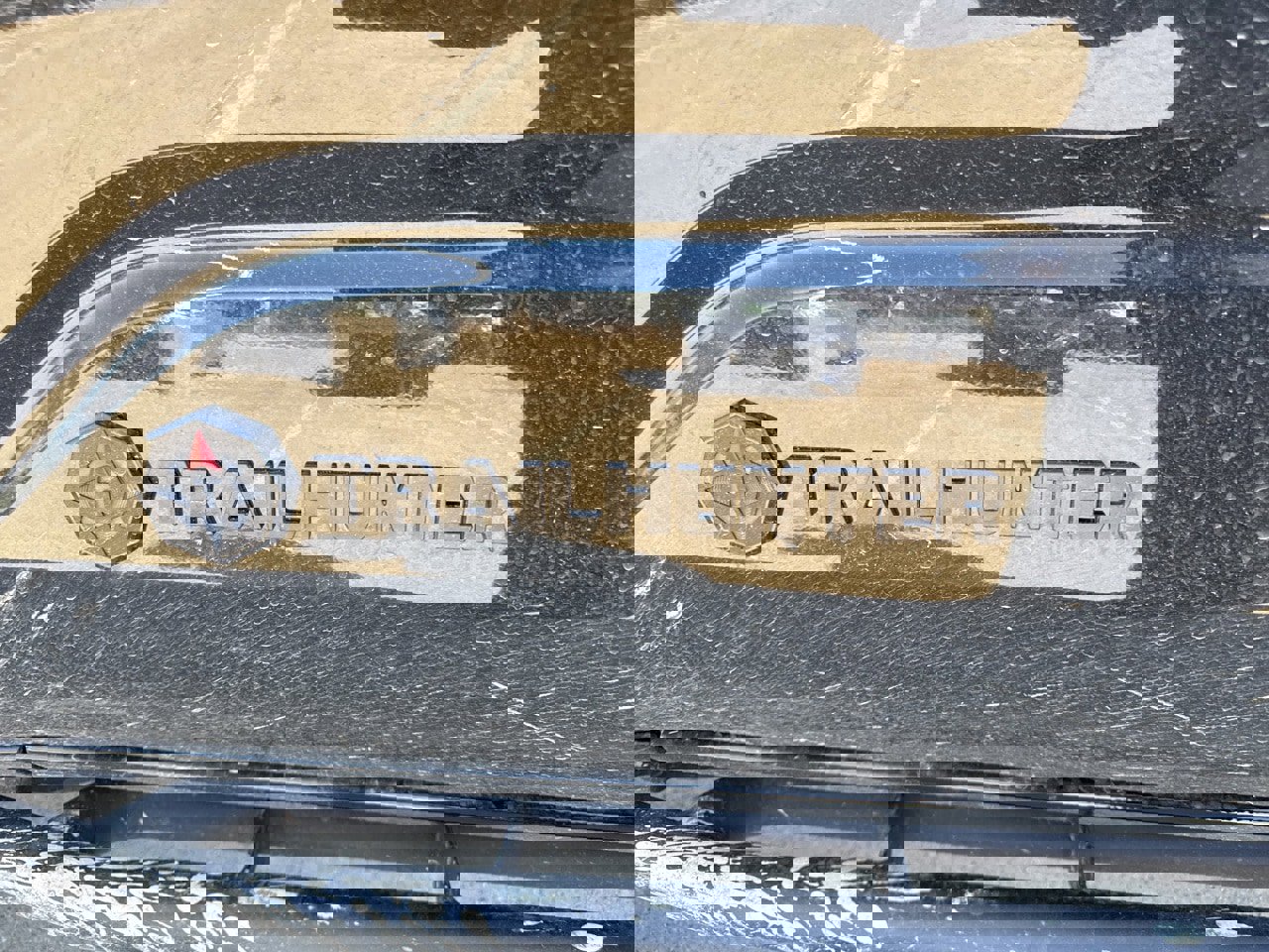 Used 2025 Toyota Tacoma Trailhunter image 13