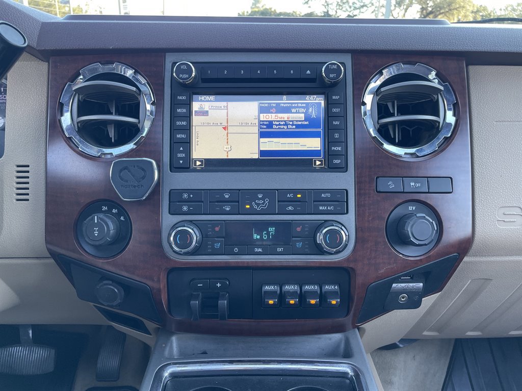 Used 2012 Ford F250 King Ranch w/ King Ranch w/Chrome Pkg image 30