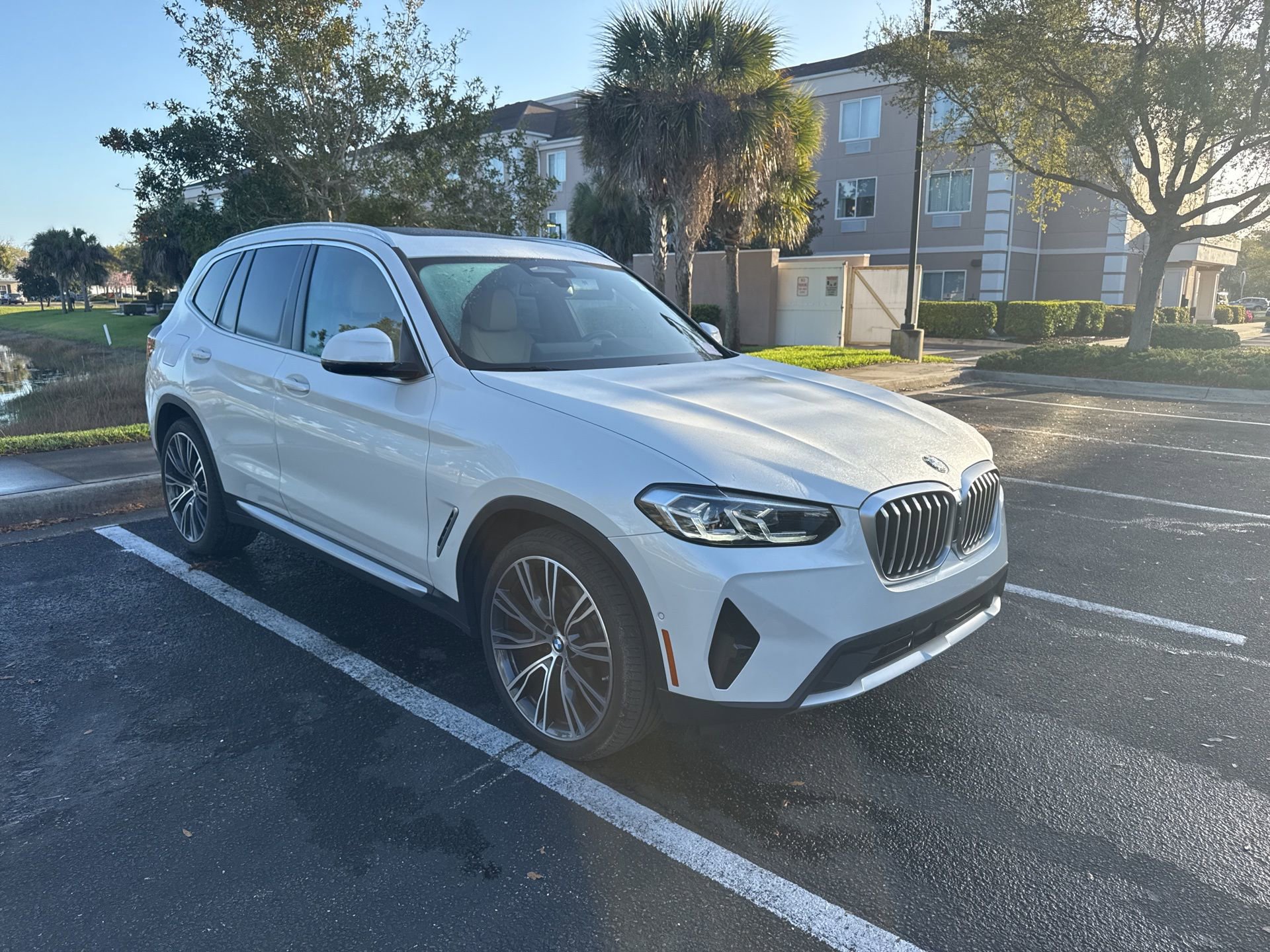 Used 2024 BMW X3 sDrive30i w/ Premium Package w/ZPA image 1