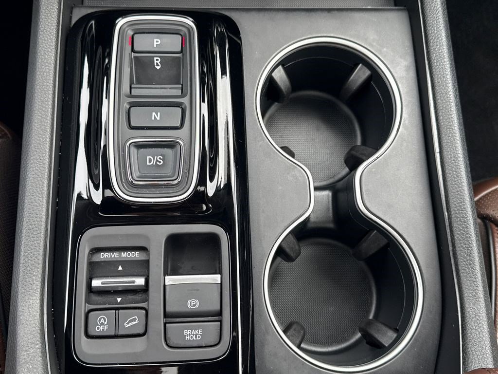 Certified 2023 Honda Pilot Elite image 36