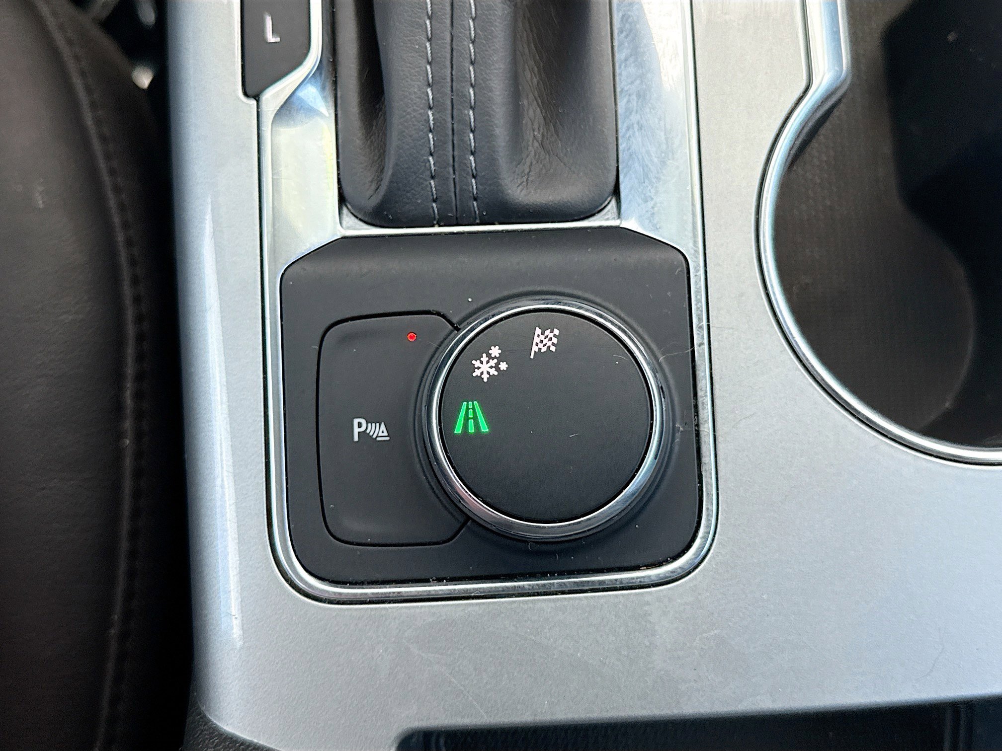 Used 2020 Chevrolet Blazer LT w/ Sound & Technology Package FWD image 28