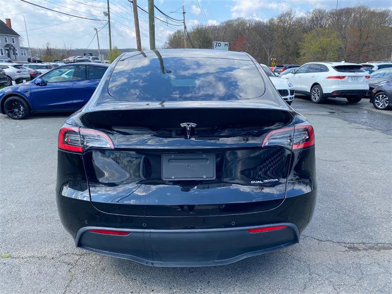 Used 2025 Tesla Model Y Long Range image 4