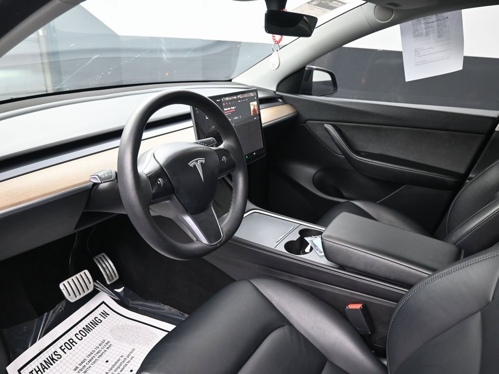 Used 2022 Tesla Model Y Performance image 26