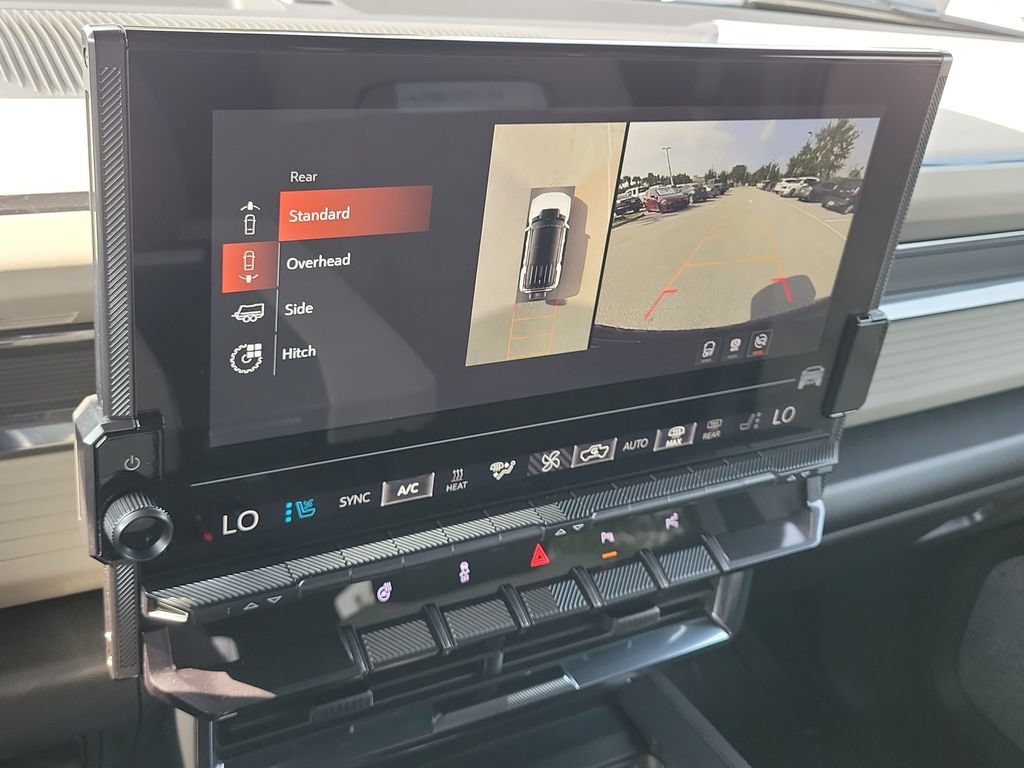 Used 2026 GMC Hummer EV SUV AWD/4WD image 16