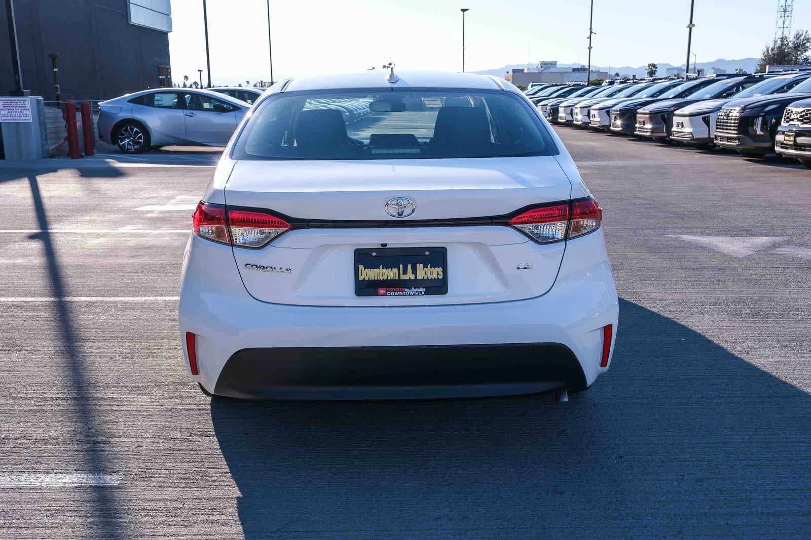 Certified 2026 Toyota Corolla LE w/ LE Premium Package FWD image 5