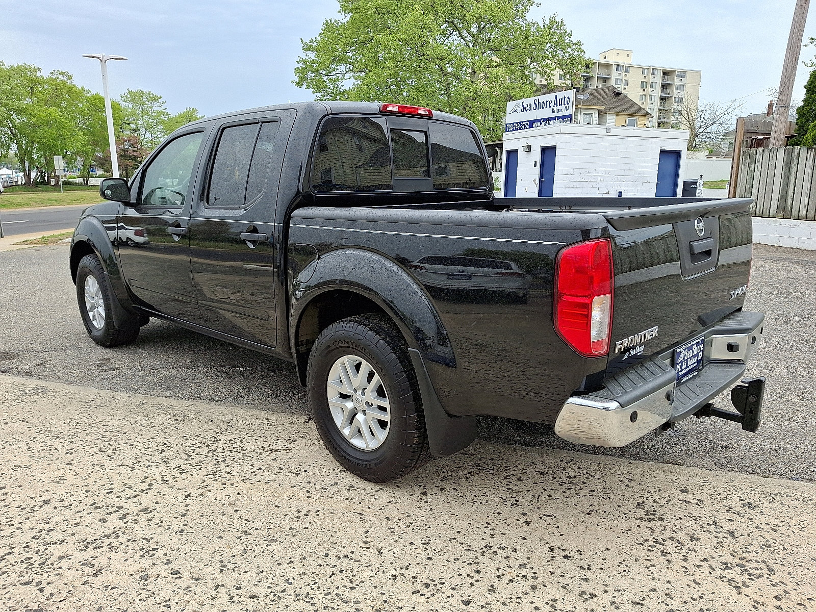 Used 2018 Nissan Frontier SV w/ Value Truck Package AWD/4WD image 4