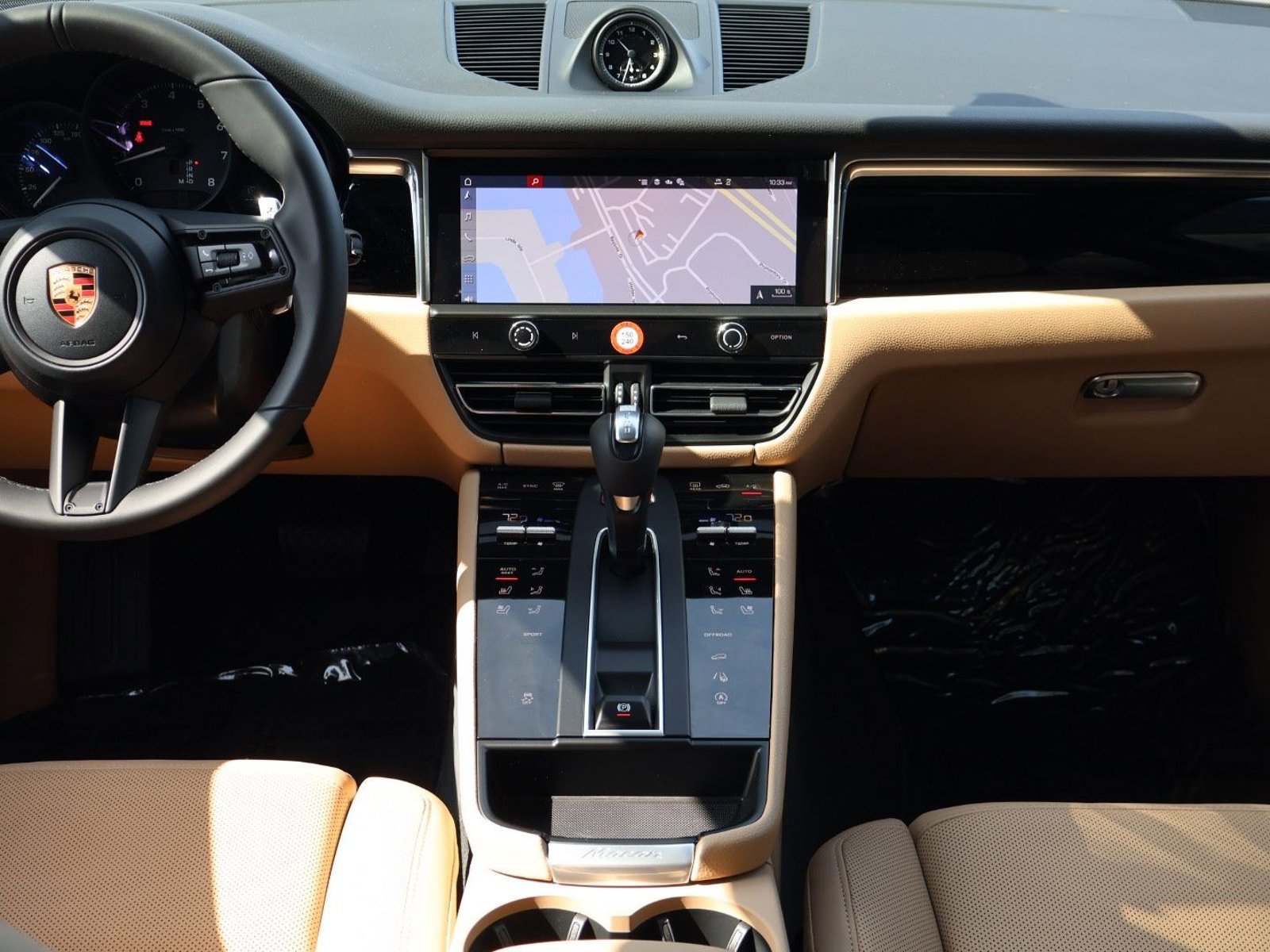New 2026 Porsche Macan image 19