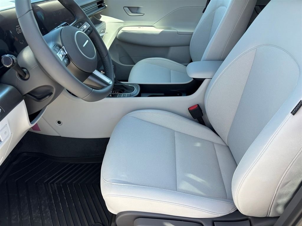 Used 2026 Hyundai Kona SEL Sport FWD image 10