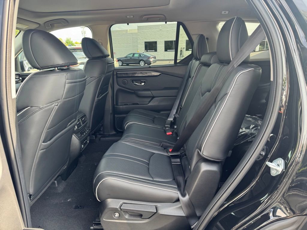 New 2025 Honda Pilot Elite image 16