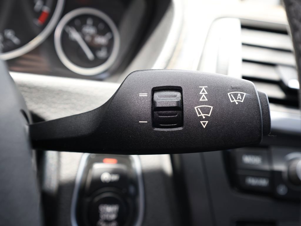 Used 2015 BMW 328i Sedan image 38