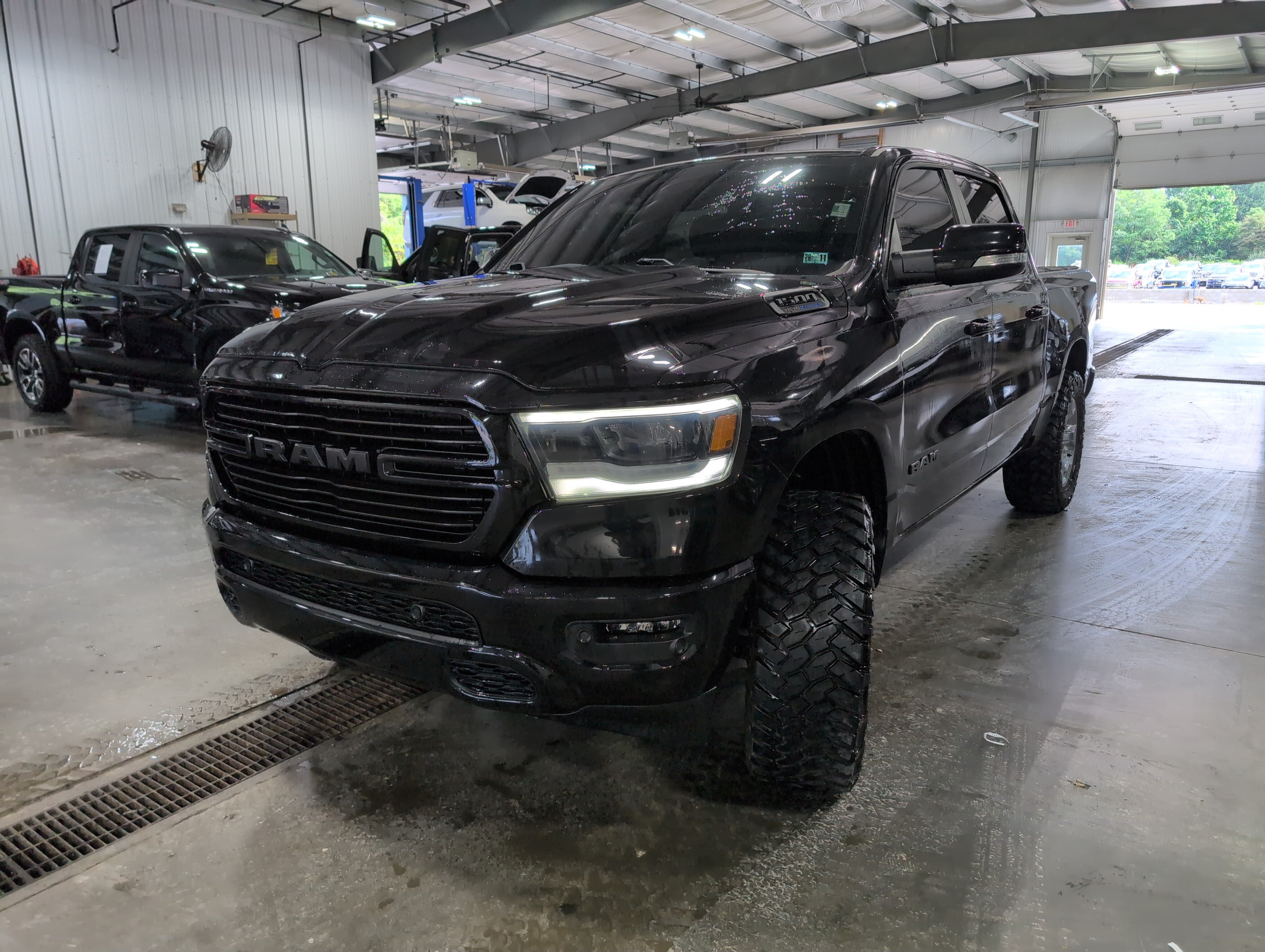 Used 2021 RAM 1500 Big Horn AWD/4WD image 6