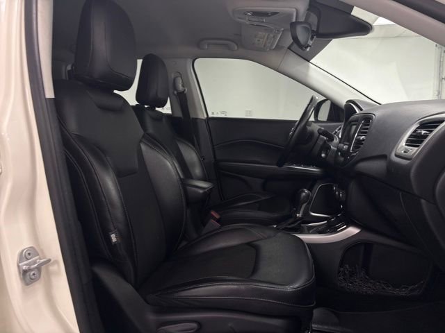 Used 2018 Jeep Compass Latitude image 17