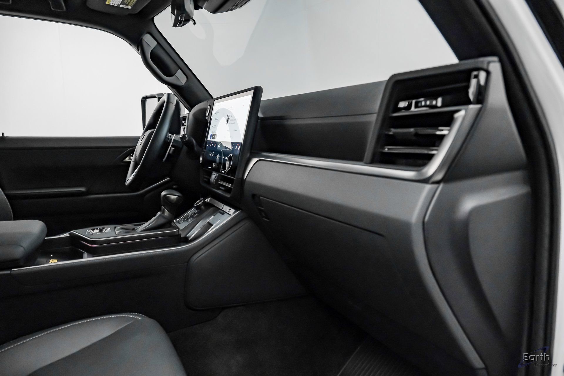 Used 2025 Lexus GX 550 550 Luxury+ 22 VOSSEN WHEELS w/ Accessory Package (2T) image 47