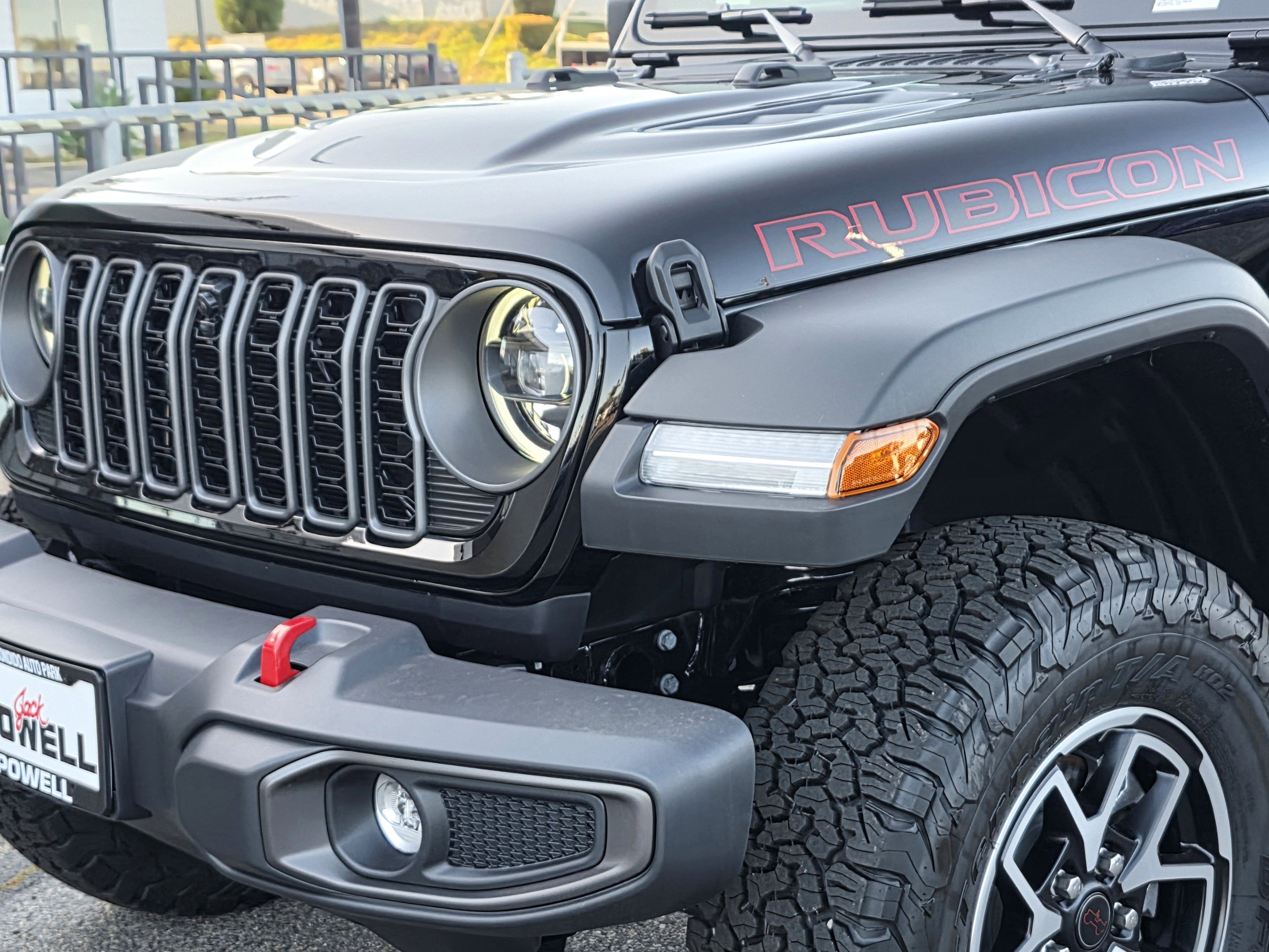 New 2026 Jeep Wrangler Unlimited Rubicon w/ Technology Group AWD/4WD image 8