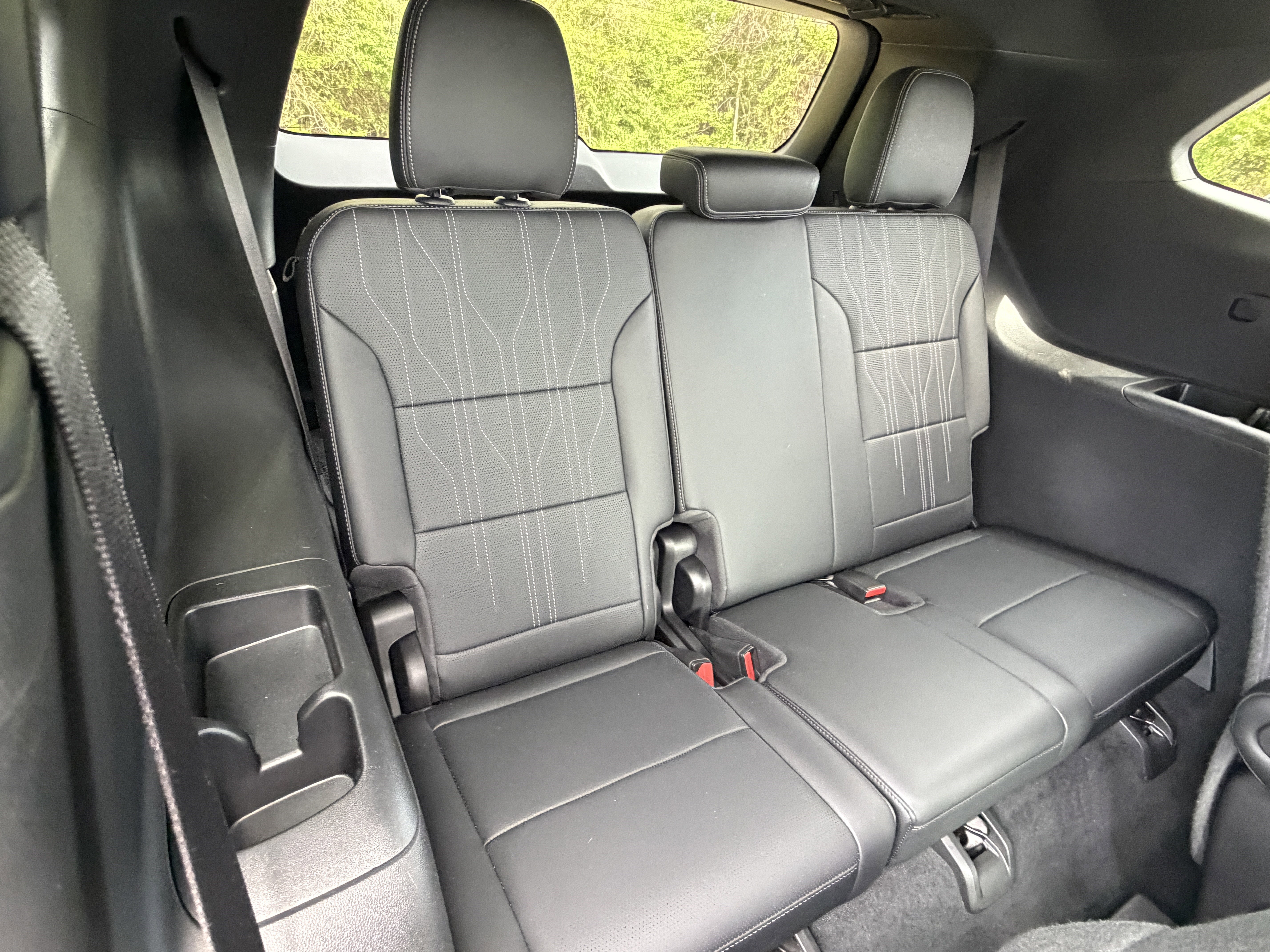 Used 2025 Buick Enclave Avenir w/ Super Cruise Package FWD image 21