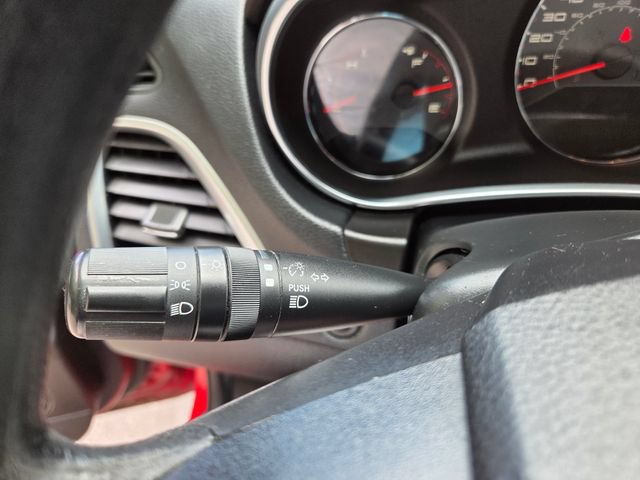Used 2013 Dodge Avenger SE w/ Blacktop Pkg FWD image 24