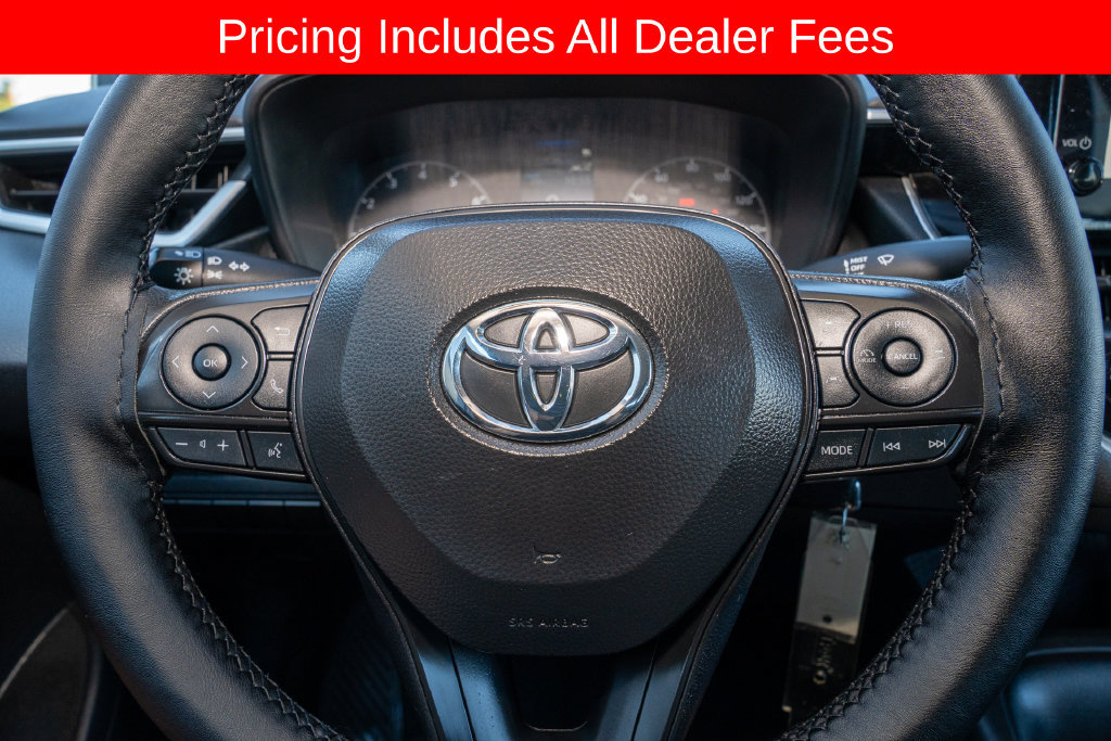 Used 2024 Toyota Corolla LE FWD image 17