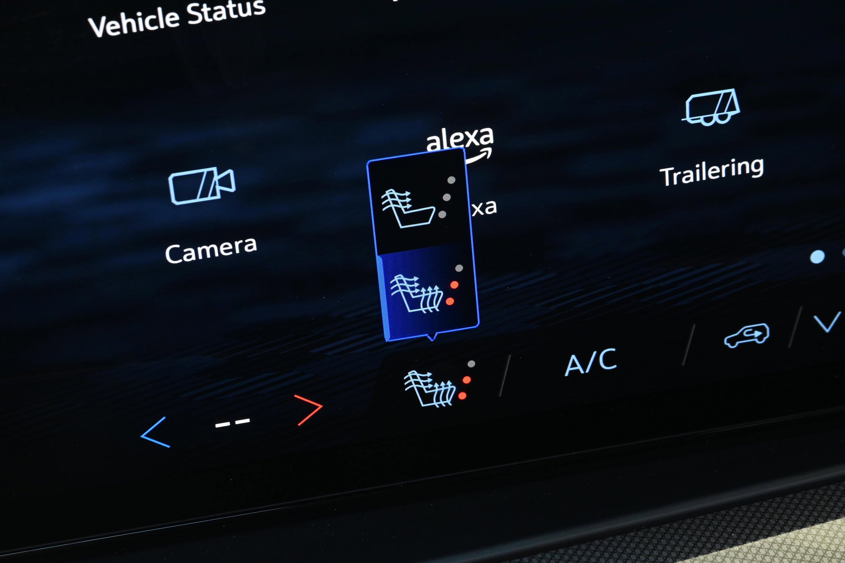 Used 2025 Chevrolet Tahoe RST w/ Comfort Package image 40