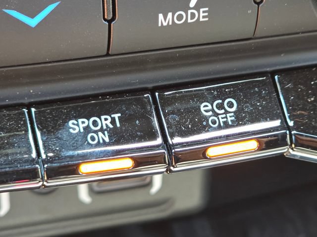 Used 2025 Dodge Durango R/T w/ Blacktop Package AWD/4WD image 18