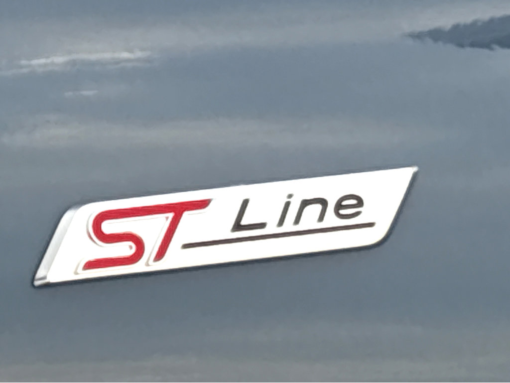 Used 2025 Ford Escape ST-Line Elite image 23