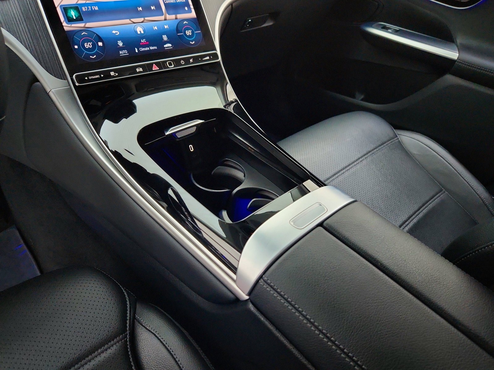 Certified 2024 Mercedes-Benz GLC 300 image 21