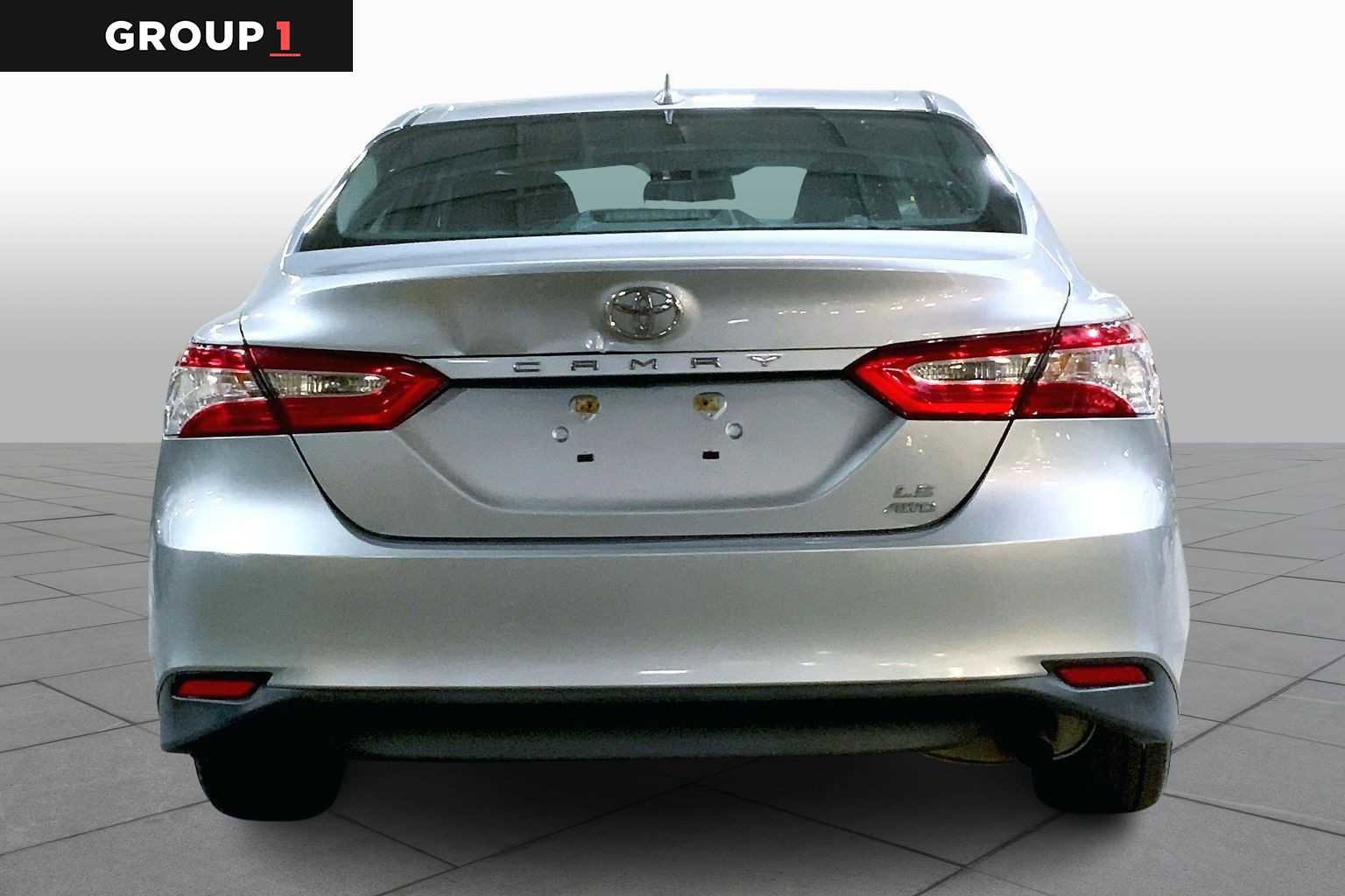 Used 2020 Toyota Camry LE w/ Cold Weather Package image 5