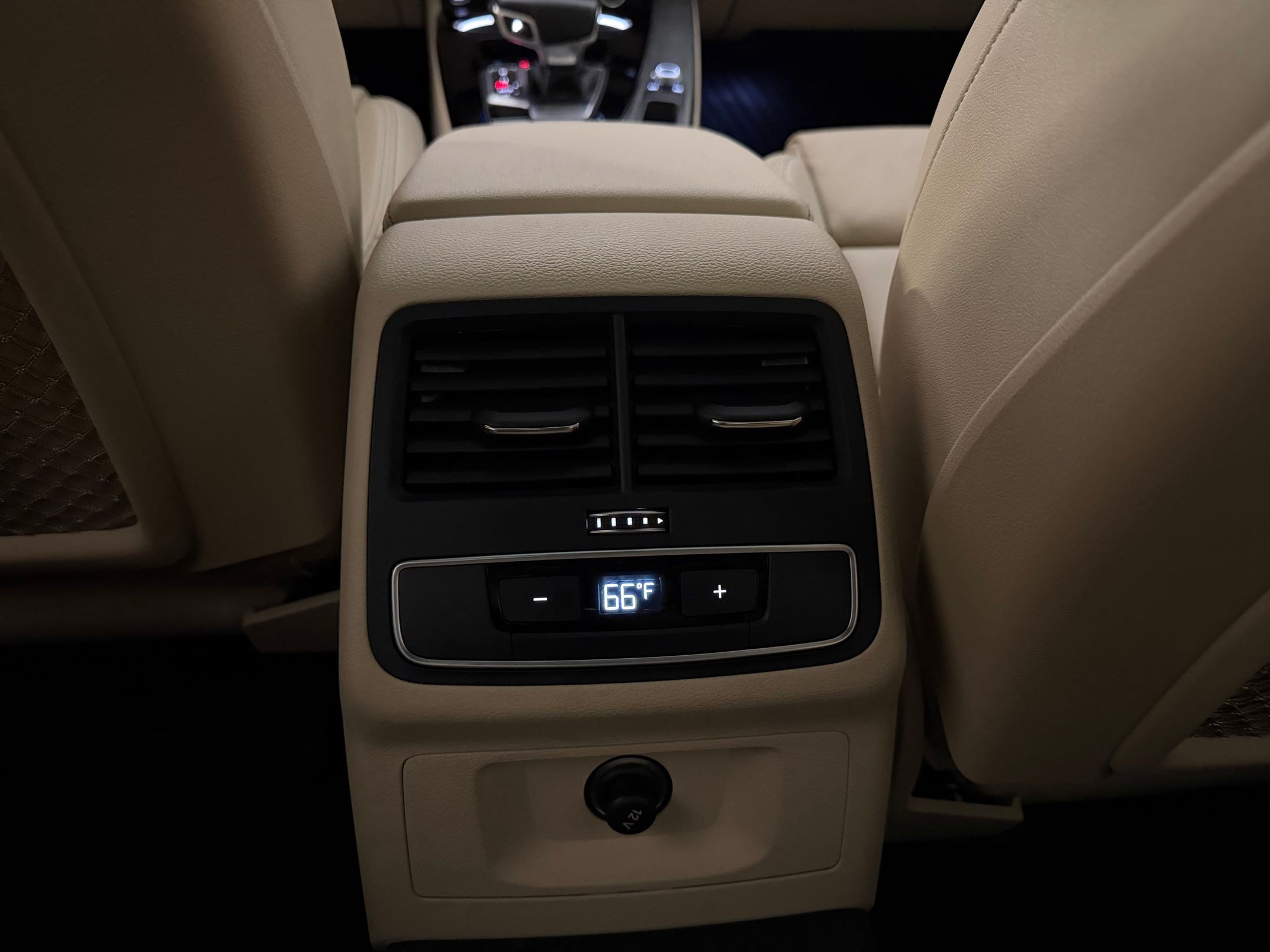 Certified 2023 Audi A4 2.0T Premium w/ Convenience Package AWD/4WD image 27