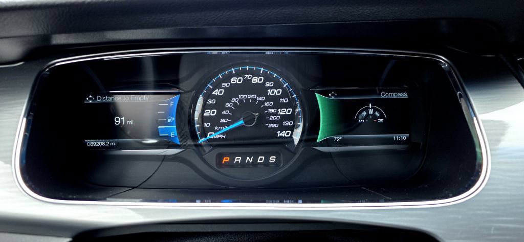 Used 2019 Ford Taurus SEL w/ Equipment Group 201A AWD/4WD image 15