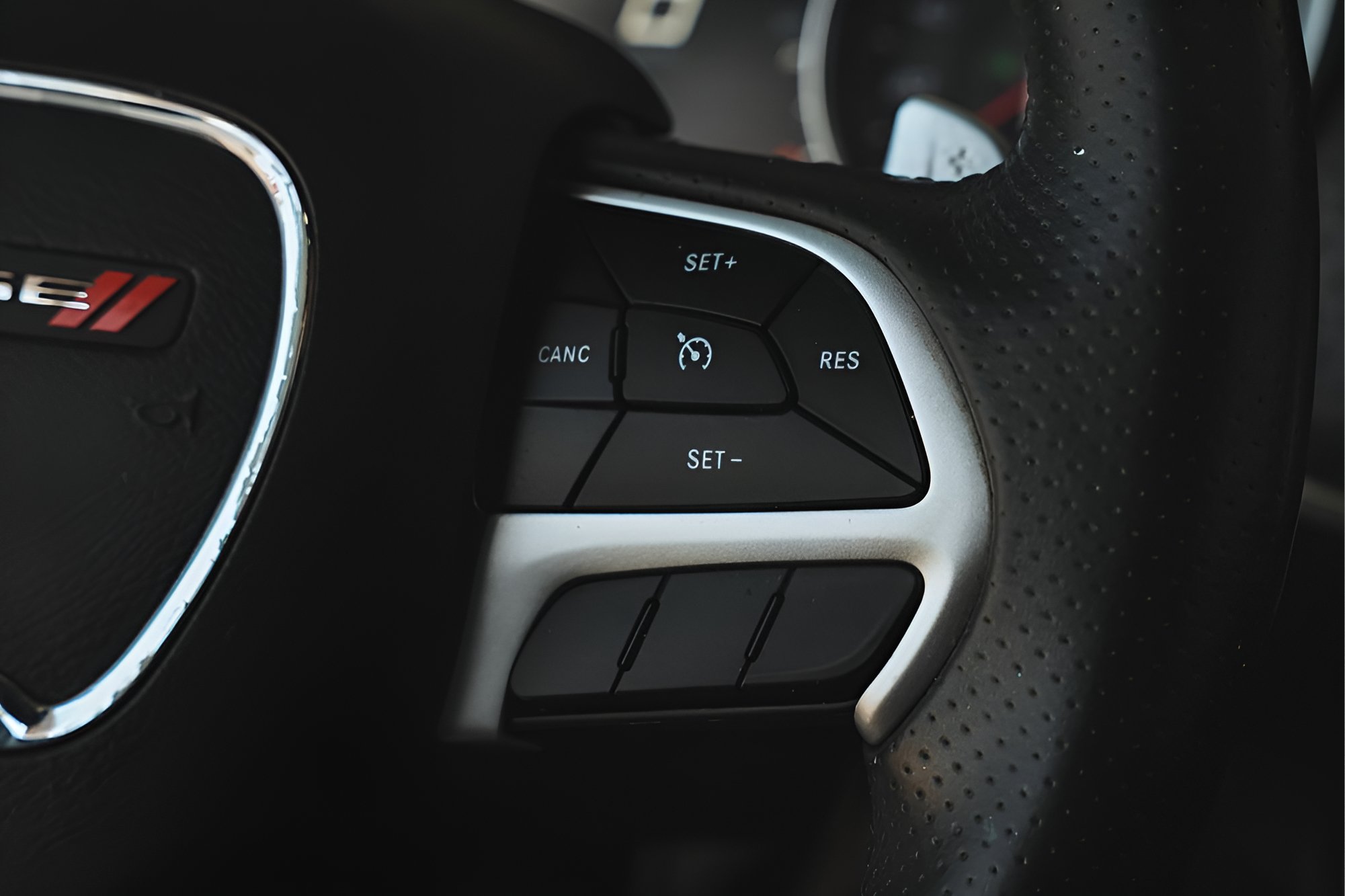 Used 2018 Dodge Charger R/T RWD image 25