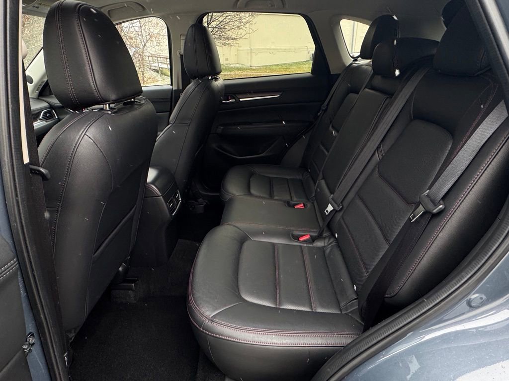 Used 2024 MAZDA CX-5 Carbon Edition image 16